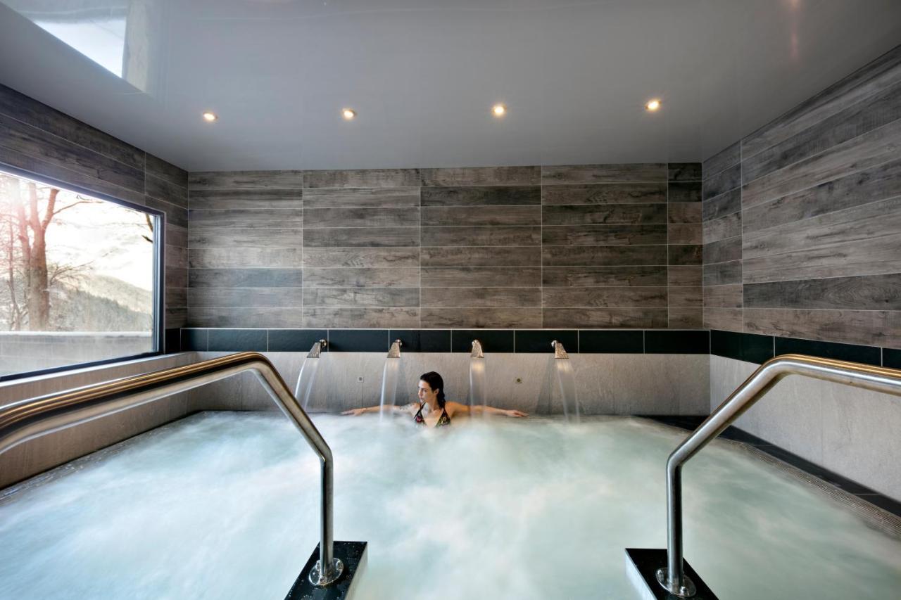 Mgm Hotels & Residences - Residence Chalets Elena 레우쉬 외부 사진